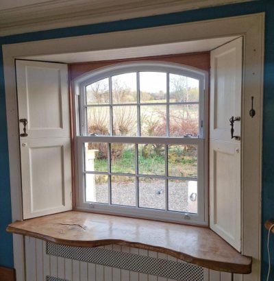 Georgian Bar Windows